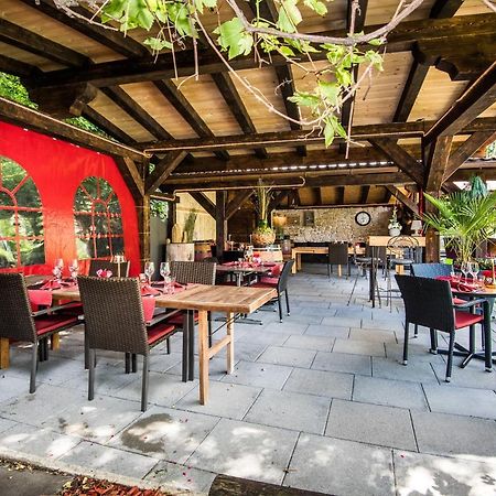 Reves Gourmands, Hotellerie & Gastronomie Vernayaz Bagian luar foto