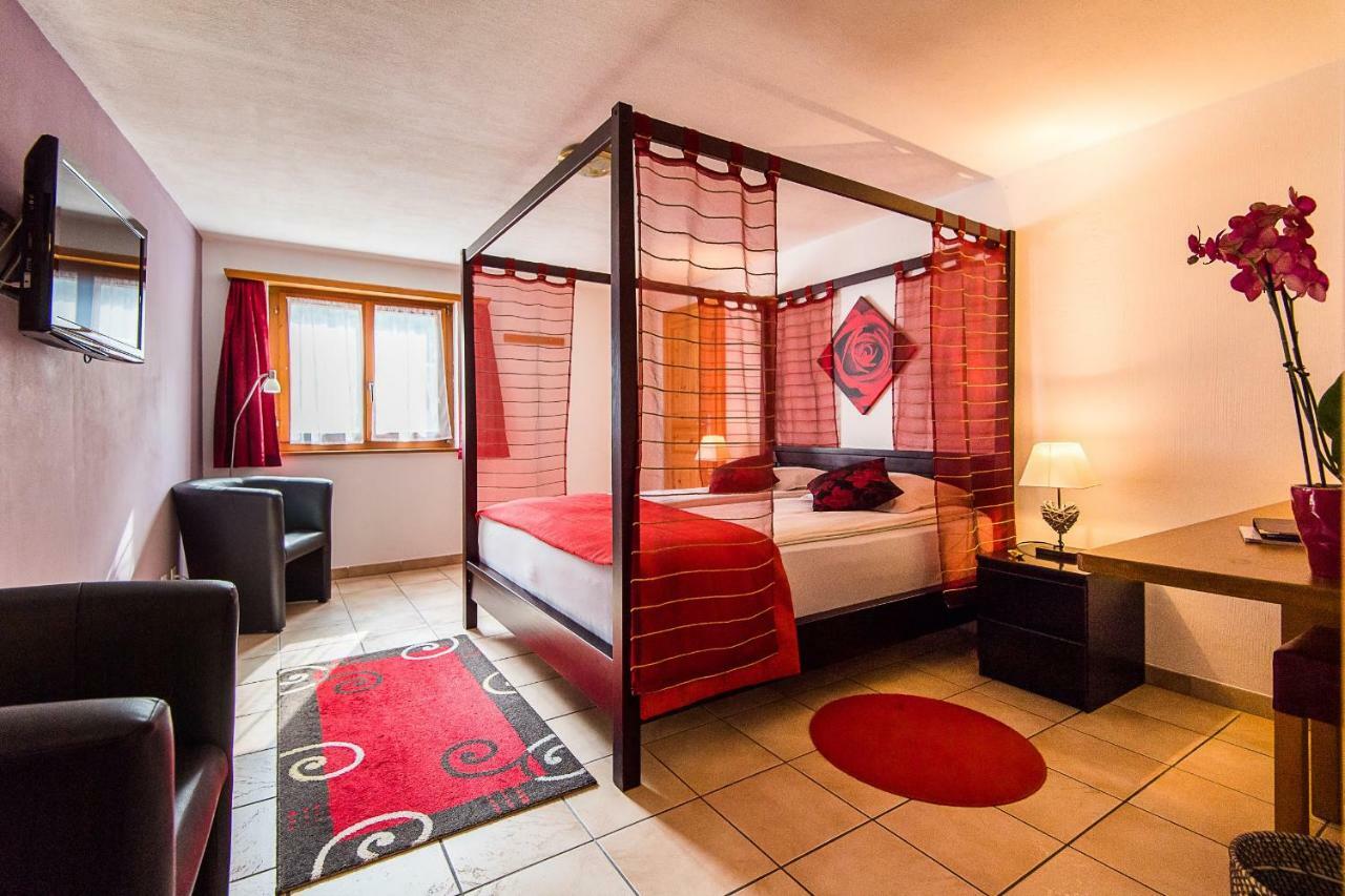 Reves Gourmands, Hotellerie & Gastronomie Vernayaz Bagian luar foto