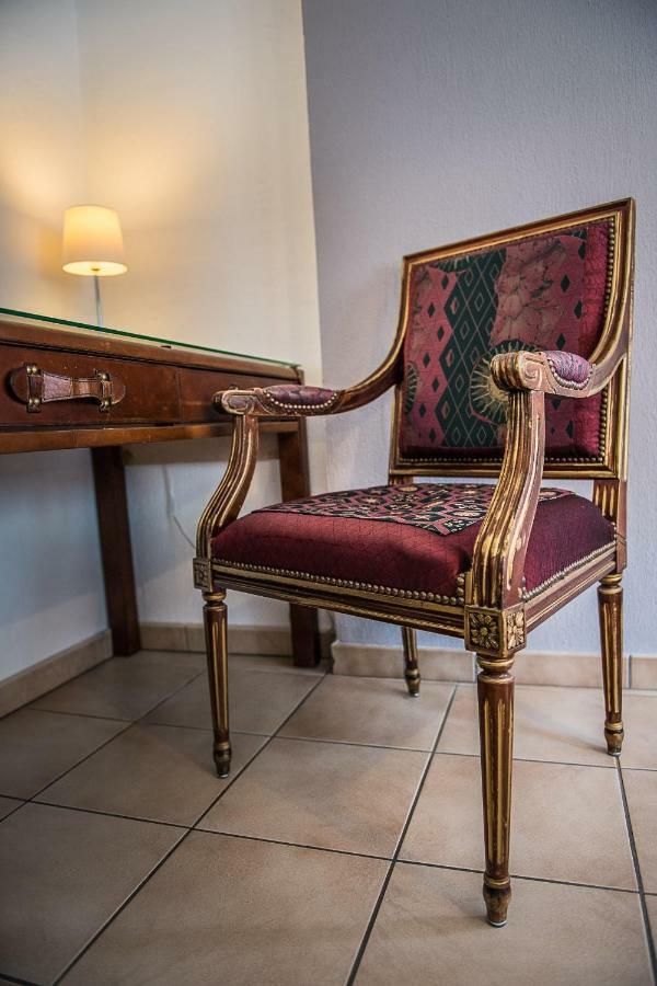 Reves Gourmands, Hotellerie & Gastronomie Vernayaz Bagian luar foto