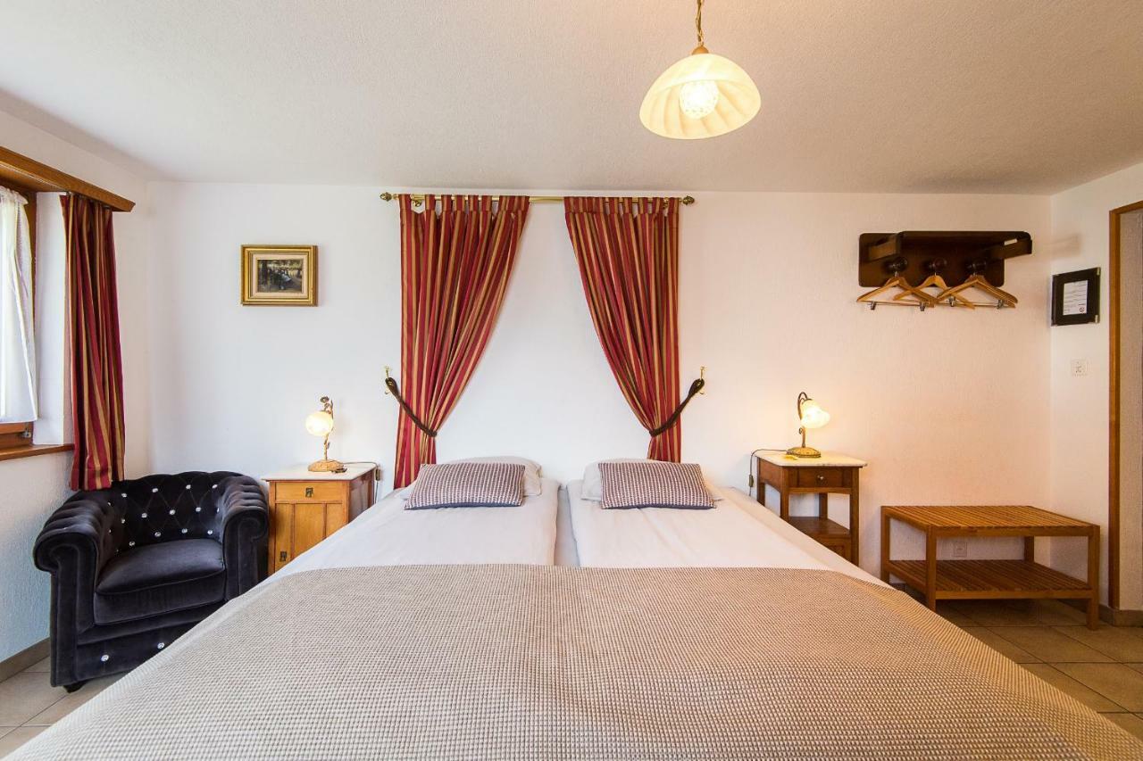 Reves Gourmands, Hotellerie & Gastronomie Vernayaz Bagian luar foto